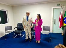 Encontro Mensal de Alinhamento da Rede Estadual de Ouvidorias Públicas do Pará  Na manhã de hoje, realizamos mais uma reunião da Rede Estadual de Ouvidorias Públicas do Pará, um importante momento de alinhamento e fortalecimento das ações voltadas à escuta qualificada e à transparência na gestão pública.  O encontro contou com a participação das ouvidorias dos diversos órgãos e entidades do estado, reforçando o compromisso com a melhoria contínua dos serviços prestados à população. Tivemos também a presença