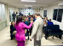 Encontro Mensal de Alinhamento da Rede Estadual de Ouvidorias Públicas do Pará  Na manhã de hoje, realizamos mais uma reunião da Rede Estadual de Ouvidorias Públicas do Pará, um importante momento de alinhamento e fortalecimento das ações voltadas à escuta qualificada e à transparência na gestão pública.  O encontro contou com a participação das ouvidorias dos diversos órgãos e entidades do estado, reforçando o compromisso com a melhoria contínua dos serviços prestados à população. Tivemos também a presença
